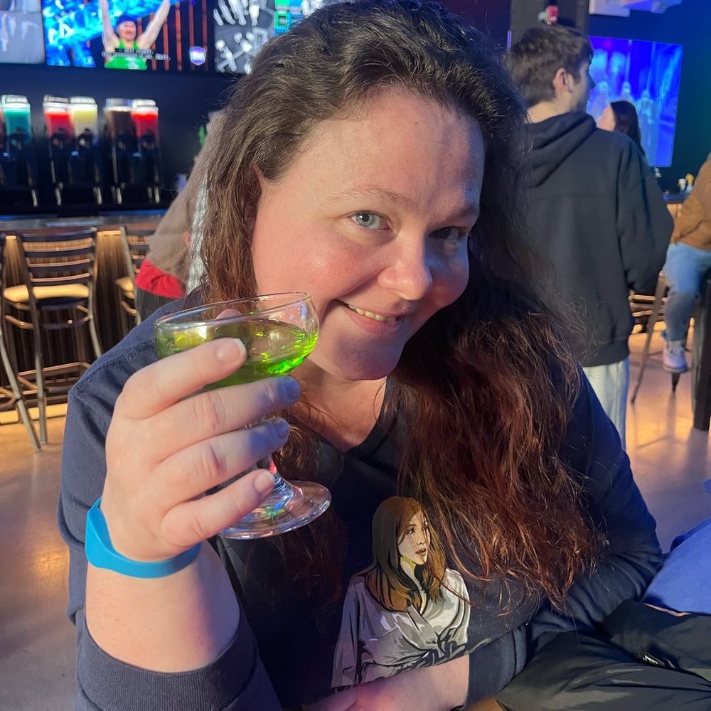 Meet your Posher, Lucinda